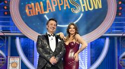 GialappaShow stasera in tv su Tv8 e Sky, con Mago Forest c'è Alessandra Amoroso: ospiti e anticipazioni