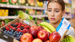 Frutta biologica, il grande inganno dell’altro mondo: quando fragole e banane inquinano più del Suv