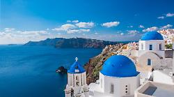 Terremoto a Santorini, rocce e massi si staccano dalla costa e finiscono in mare