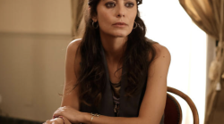 Doppio Gioco, ecco la nuova serie tv su Canale 5 con  Alessandra Mastronardi in onda stasera in tv: scopri le anticipazioni 