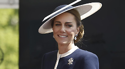 Kate Middleton sfoggia una nuova spilla a Glasgow: perché non è un accessorio qualunque

