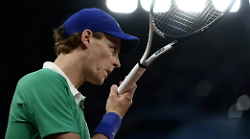 Dominio di Jannik Sinner al Roland Garros: batte Lehecka e vola agli ottavi di finale. Affronterà Rublev 