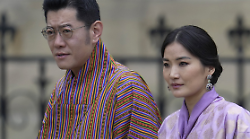 Jetsun Pema, la regina più giovane del mondo compie 35 anni: chi è la "Kate dell’Himalaya"
