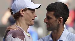 Sinner-Djokovic, la semifinale è anche mentale: scoprite le passioni opposte delle due stelle