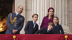 Il ritorno (vero) di Kate e quel dettaglio sul balcone di Buckingham che tutti noteranno
