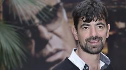 Addio a Gianfranco Butinar, morto d'infarto a 51 anni. Chi era il celebre imitatore: gli inizi, la radio e i personaggi più amati