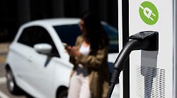 Il Tifernate si fa più elettrico: ok al potenziamento delle colonne di ricarica per le auto