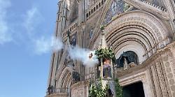 Orvieto, si rinnova il rito della discesa della Palombella in piazza Duomo. E saranno premiate le infiorate
