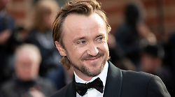 Tom Felton torna a vestire i panni di Draco Malfoy e commenta le posizioni di JK Rowling: "Non sono sintonizzato su queste cose"