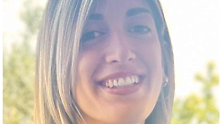 Lara: "Arezzo, dammi un lavoro, perché non voglio lasciare questa splendida città"