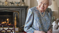 Dietro i cancelli di Buckingham: la colazione vera della Regina Elisabetta che non indovinerete mai