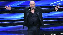 Checco Zalone al cinema con Buen camino: alla regia torna Gennaro Nunziante. Quando esce il film 