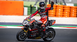 Da un posto in Ducati ufficiale alla Bmw "orfana" di Toprak: Petrucci al centro del mercato Superbike