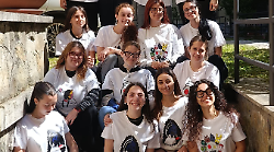 La storia di Lorenzo e dei suoi compagni di classe: insieme hanno già superato l'esame di maturità