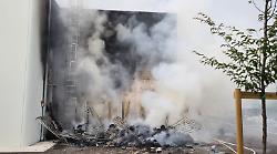 Deruta, incendio all'alba in un supermercato lungo la E45: indagini in corso. Il sindaco Toniaccini: "La collaborazione ha evitato il disastro"