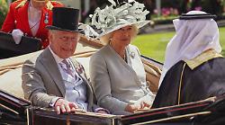 Chi è la donna che ha fatto girare la testa ai Windsor: c'è chi la paragona a Kate