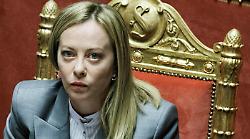 Nuova politica per l'automotive, la premier Meloni: "Sto lavorando con il presidente Macron e con il cancelliere Merz"