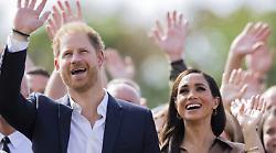 Passaporto negato ai figli di Harry? Cosa c’è davvero dietro la battaglia che divide la famiglia reale