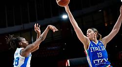 La ternana Lorela Cubaj è medaglia di bronzo agli Europei di Basket: l'Italia domina la Francia e torna sul podio dopo 30 anni