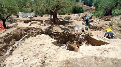 Castiglione del Lago, sotto il colle scoperte strutture etrusche e romane di epoca imperiale
