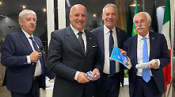Terni, passaggio della campana al Lions Club San Valentino. Il medico Antonio Fratto è il nuovo presidente