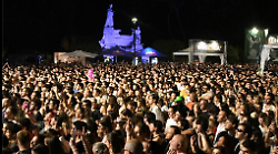 Scocca l'ora del Men/Go con una sfilata di big sul palco del Prato per il concerto tributo a Benvegnù