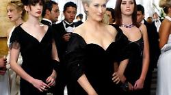Il Diavolo veste Prada 2, nel cast anche Lucy Liu e un'amata star di Bridgerton. Ecco il cast al completo 