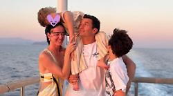 Katy Perry e Orlando Bloom, la foto di famiglia in vacanza in Italia. La speranza di un ritorno dopo la separazione 