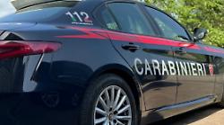 Corciano, cede droga nel giardino di casa a un minorenne: arrestati due giovani per spaccio