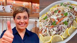 Fatto in casa da Benedetta, ecco la ricetta perfetta per l'insalata di mare da servire come antipasto o secondo piatto