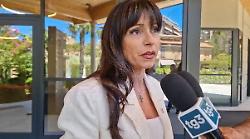 La presidente Stefania Proietti: "Ho deciso di non dire troppe parole se non due: silenzio e rispetto umano"