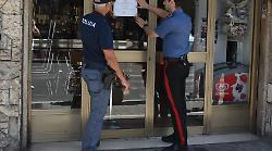Terni, il questore sospende la licenza ad un bar di viale Battisti per 15 giorni di seguito. Misura eseguita da polizia e carabinieri