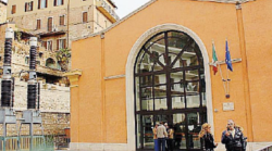 Anziana morta per cancro alla colecisti, il gip archivia l’indagine su 13 medici
