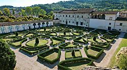 A spasso per Città di Castello per scoprire la storia della Sora Laura tra leggenda e realtà