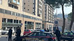 Aggredisce il padre e dà in escandescenza alla vista dei carabinieri: arrestato 30enne
