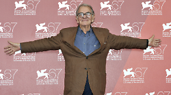 L'ultimo saluto a Enrico Lucherini, domani i funerali a Roma. Il ricordo