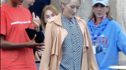 Il diavolo veste Prada 2,  Miranda Priestly avrà una nuova assistente? Ecco chi è secondo i fan