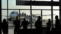 L'aeroporto macina record su record: superati i 4 mila passeggeri in un solo giorno. Nuovi potenziamenti per 6,8 milioni di euro