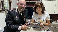 Terni, in ricordo del Brigadiere Demitri Rei: medaglia d'oro e lettera dal Generale Luongo. La consegna alla vedova e ai due figli