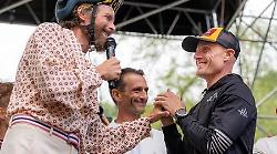 Dalle Olimpiadi a Jova, il viaggio di Fred: l'uomo rinato tre volte
