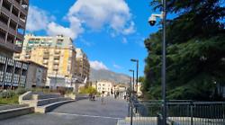"Non si vive più in centro". Dopo l'accoltellamento di Ferragosto i residenti di Terni all'attacco: "Abbiamo lanciato l'allarme due anni fa"