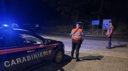 Nascondeva 51 ovuli di cocaina nell’auto a noleggio: 25enne arrestato dai carabinieri 