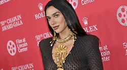 Dua Lipa compie 30 anni. Tutti i momenti iconici che l'hanno resa una star