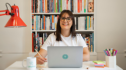 L'eugubina Gloria Chiocci tra le "Unstoppable Woman 2025". La rivoluzione dell’educazione digitale "nasce dalla mia esperienza con la dislessia"