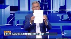 Delitto di Garlasco, a Zona Bianca nuovi dubbi sull'orario della morte di Chiara e i famosi 23 minuti. De Rensis cala l'asso e cita il medico legale Muscio: "Non ha escluso alcuna fascia oraria dalla mattina"