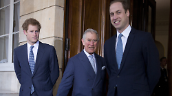 Harry tornerà a Londra da solo. Si riaccendono le speranze di un incontro con Re Carlo III