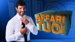 Affari tuoi torna con la novità del Pacco nero: dalla regione fortunata alla Lotteria Italia. Cosa aspettarsi dalla nuova stagione