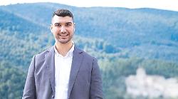 Narni, novità in vista nel consiglio comunale. Lorenzo Bonifazi si dimette. Ecco chi entrerà al suo posto