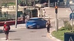 Aggredita senza motivo a Fontivegge, parla la vittima: "Camminavo tranquilla e ascoltavo la musica. Adesso ho paura"
