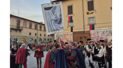 Balestra, Sansepolcro vince tutto nella sfida con Gubbio. Tontini in trionfo. Papa Leone XIV invia messaggio: "Amicizia e speranza" 